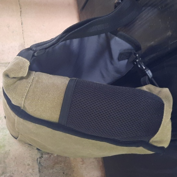 Swissgear laptop messenger bag - Picture 8 of 11